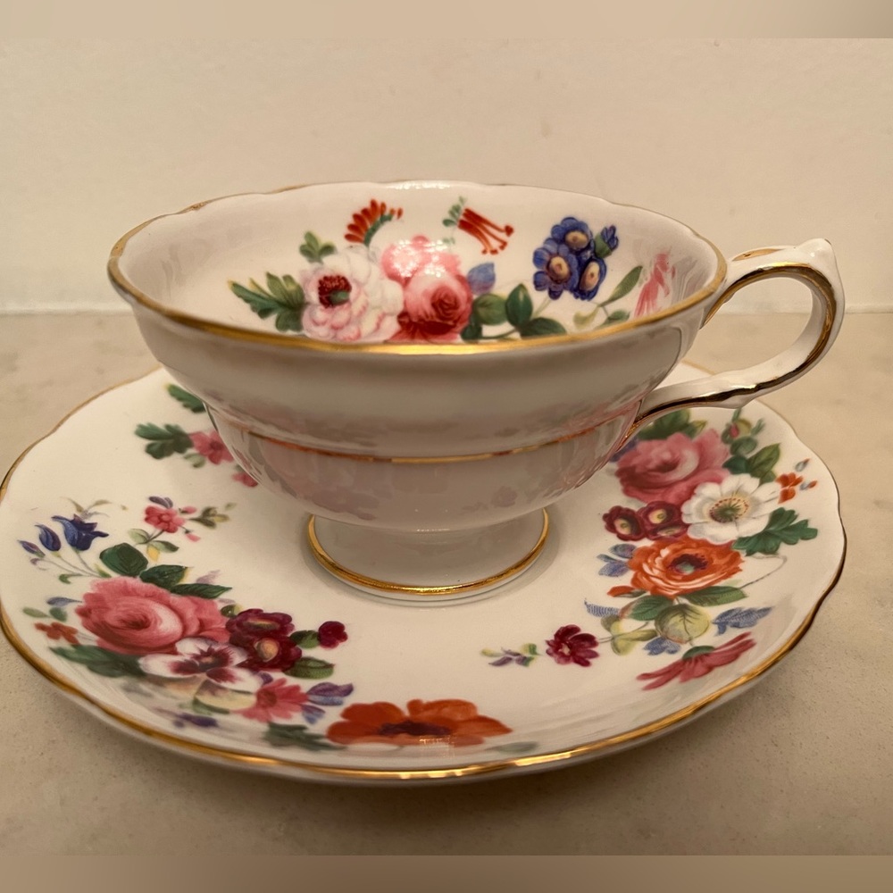 Vintage Ye Olde Grosvenor English Bone China Teacup and Saucer Set Floral